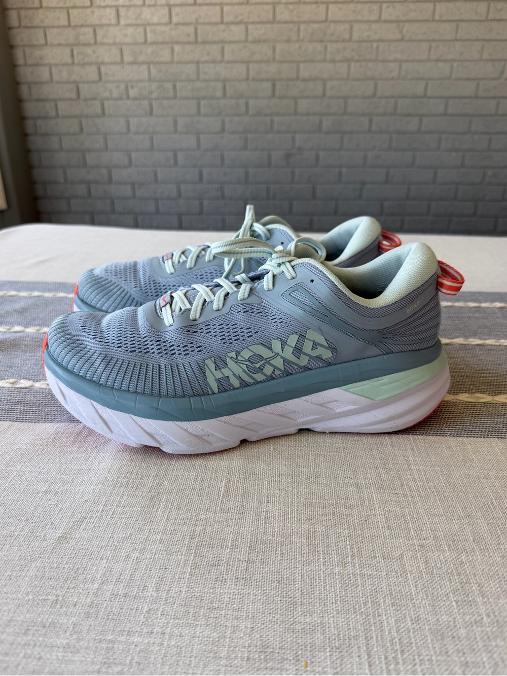 Hoka Bondi 7 Women’s Running Shoes White Blue Size 9 - Picture 5 of 11